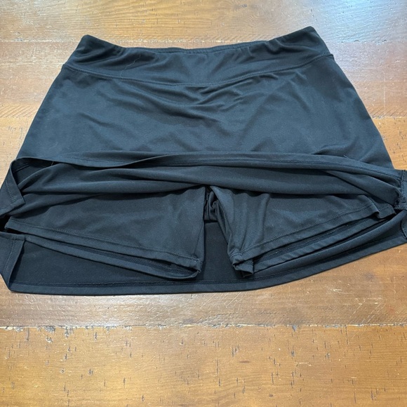 Tranquility by Colorado Clothing Black Mini Skort size M - Picture 2 of 8